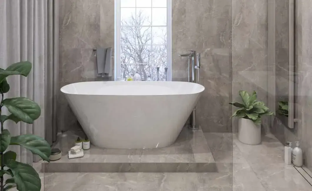 Marmurowa łazienka w luksusowym apartamencie 2