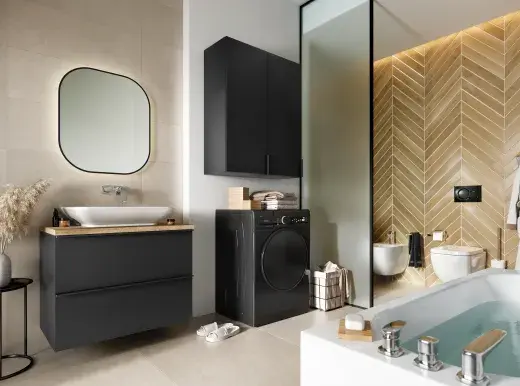 Jasna łazienka z czarnymi meblami – postaw na kontrast